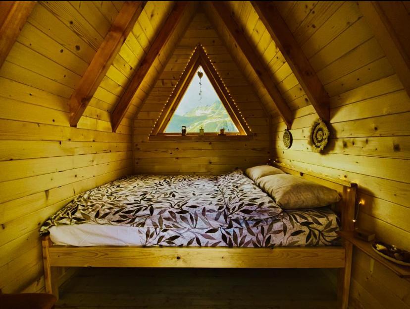 Kapetanovo Jezero Bungalov Bed & Breakfast Podgorica Exterior photo